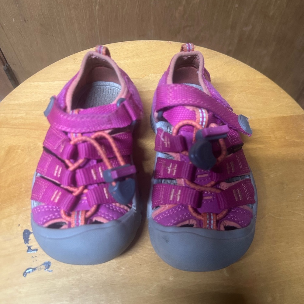 Keen Kids' Magenta and Gray Sandals